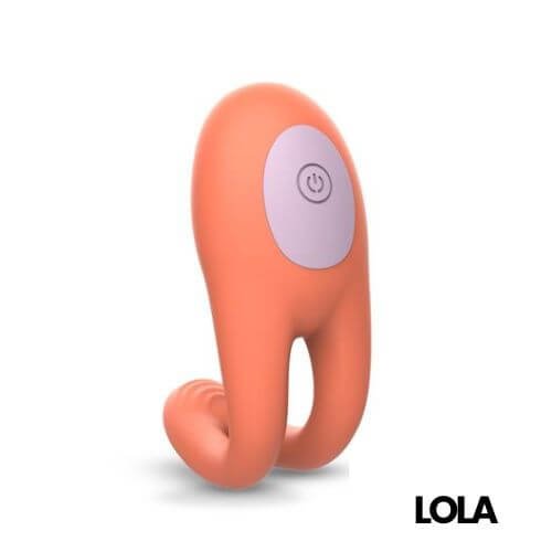 teo va al sex shop-lola dacosta