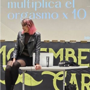 lola dacosta en un taller -sex shop bilbao-centro de educación íntima del país vasco